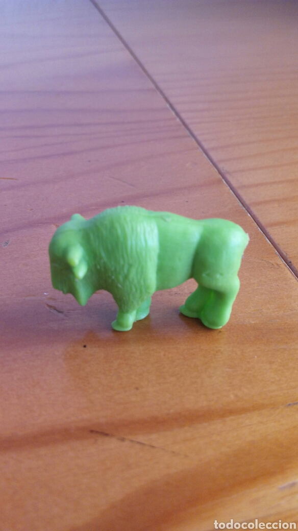 Figuras de goma y PVC: Figura Dunkin Animal Bisonte. - Foto 1