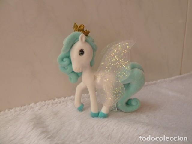 Figuras de goma y PVC: Caballo de terciopelo con alas. coleccionable - Foto 2