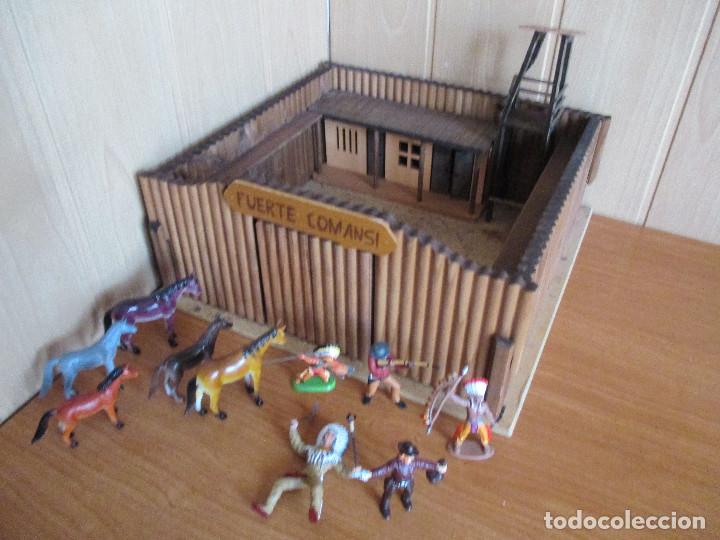 Figuras de goma y PVC: FUERTE COMANSI, CON FIGURAS (LEER) - Foto 1