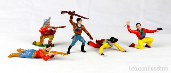 Figuras de goma y PVC: ALCA CAPELL vaqueros pl&aacute;stico 5 modelos - Foto 1
