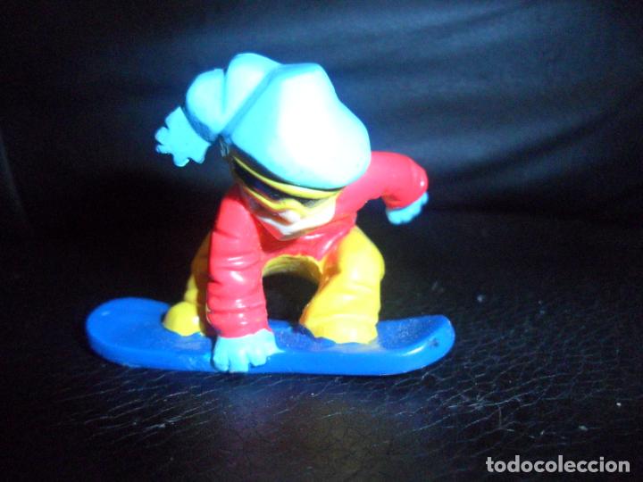 Figure di Gomma e PVC: HOT FOOT- FIGURA PVC SNOWBOARD - MGL 1999