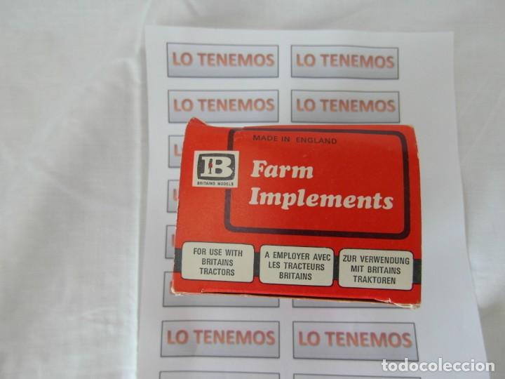 Figuras de goma y PVC: accesorio para tractor BRITAINS LTD ACROBAT RAKE - Foto 4