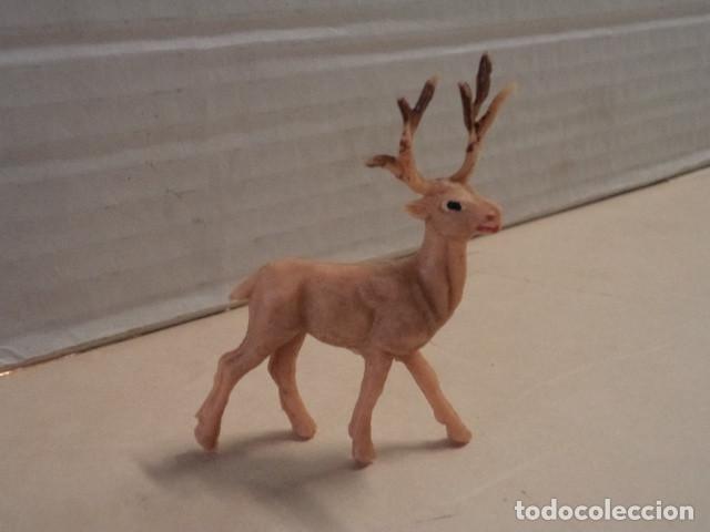 Figuras de goma y PVC: FIGURA DE PL&Aacute;STICO CIERVO COMANSI - Foto 1