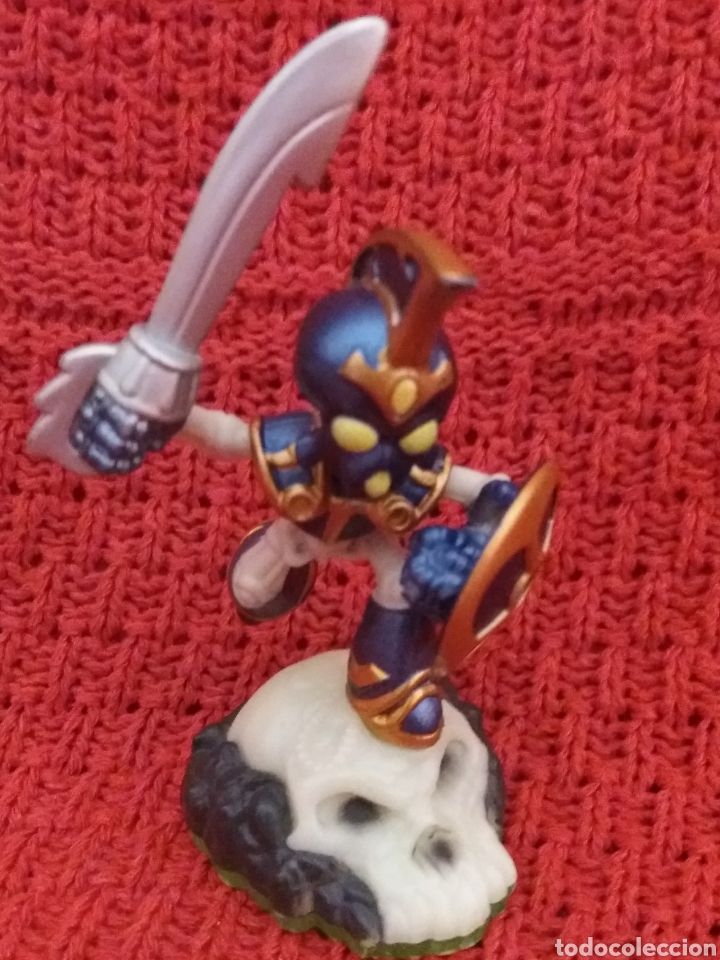 Figuras de goma y PVC: FIGURA -ACTIVISION - 2011 - Foto 1