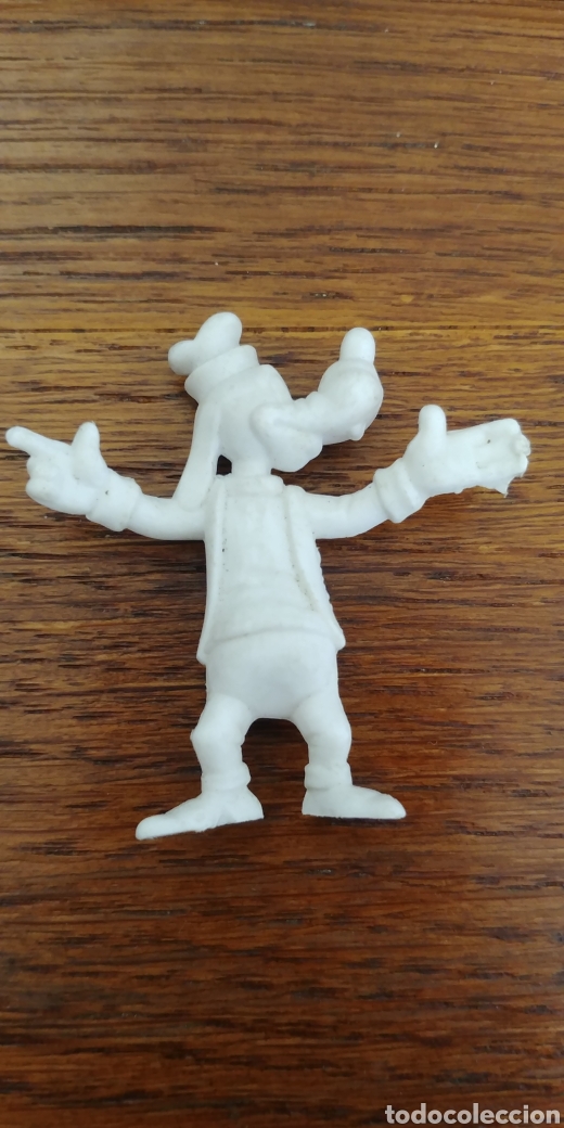Figuras de goma y PVC: Goofy Dunkin blanca - Foto 1