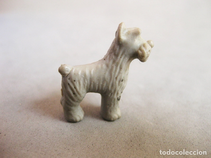 Figuras de goma y PVC: PERRO TERRIER TIPO DUNKIN DE GOMA BLANDA - Foto 2