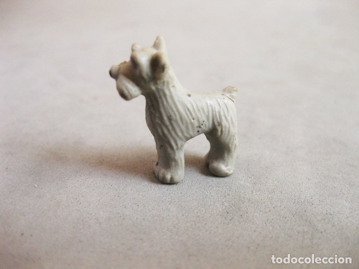 Figuras de goma y PVC: PERRO TERRIER TIPO DUNKIN DE GOMA BLANDA - Foto 1