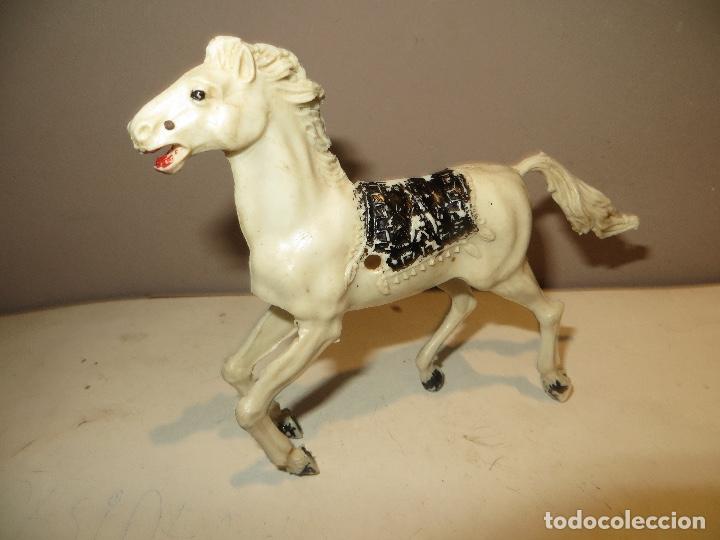 Figuras de goma y PVC: CABALLO DE PLASTICO GRAN TAMA&Ntilde;O - Foto 1