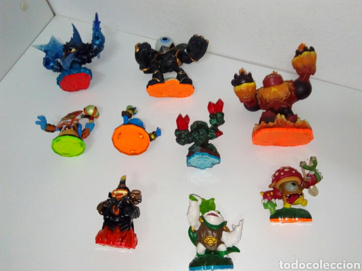 Figuras de goma y PVC: Lote 9 mu&ntilde;ecos Activision - Foto 3