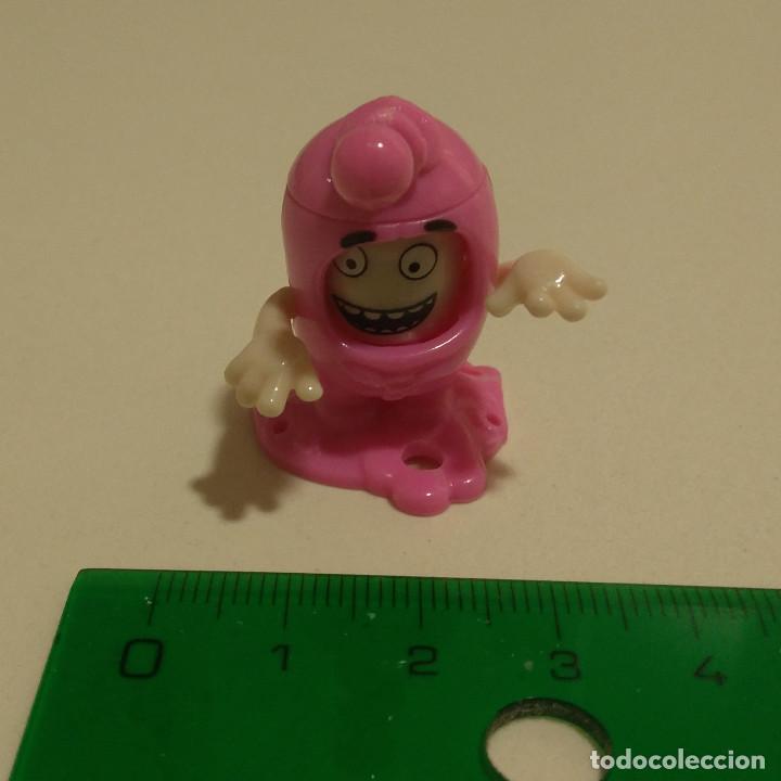 Figuras de Borracha e PVC: mu&ntilde;eco kinder figura  Oddbods Go Move rosa figurita SE ferrero