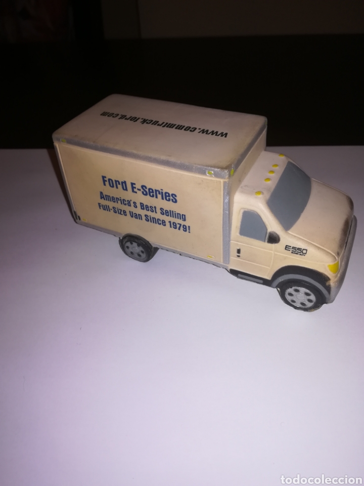 Figuras de goma y PVC: CAMION PROMOCIONAL DE FORD ANTI ESTRES GOMA