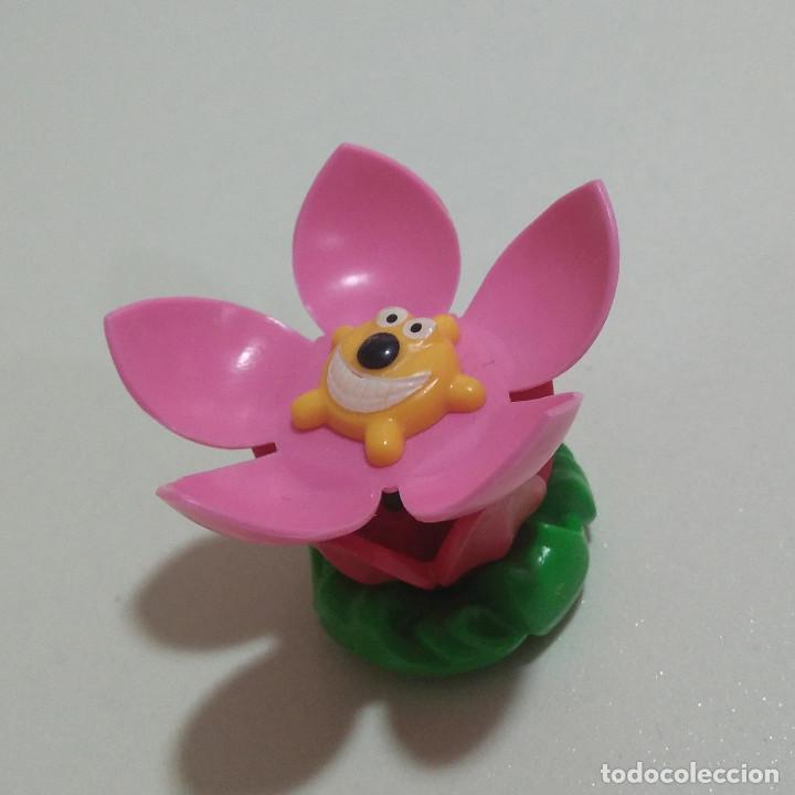 Figuras de Borracha e PVC: kinder flor montable mu&ntilde;eco bicho