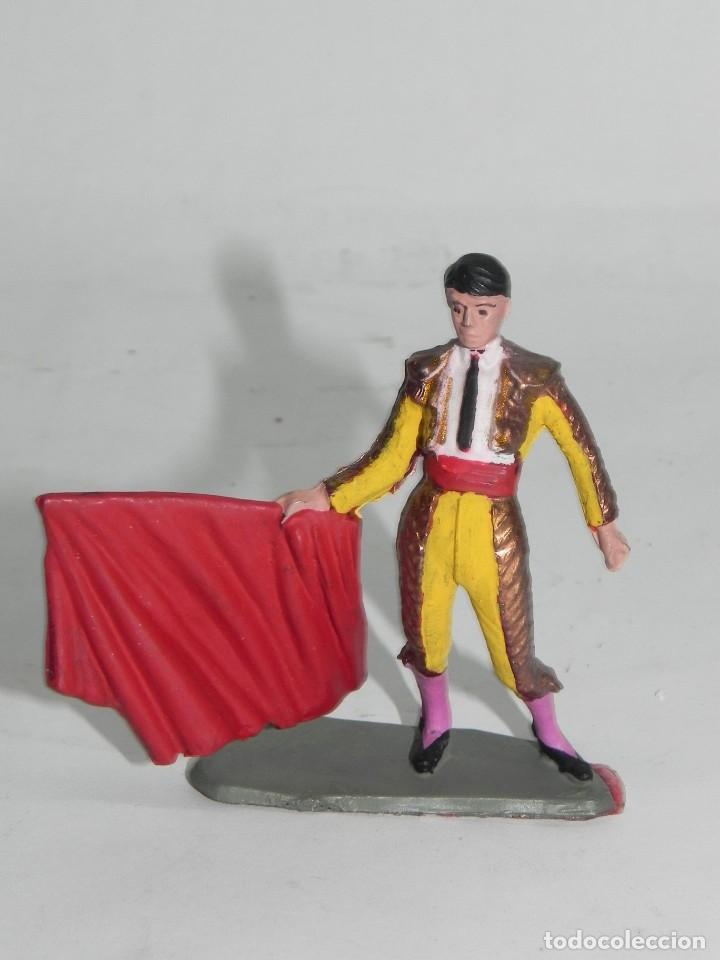 Figurines en Caoutchouc et PVC: TORERO REALIZADO EN GOMA, REALIZADO POR PECH, JECSAN?.