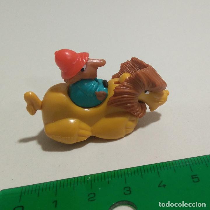 Figuras de Borracha e PVC: kinder explorador leon mu&ntilde;eco miniatura montable