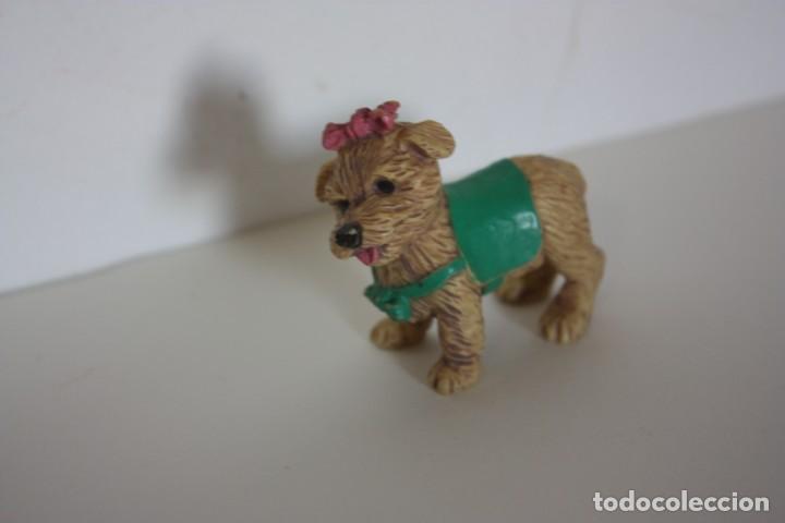 Gummi- und PVC-Figuren: Figura / miniatura perro - MEG Toys, made in China a&ntilde;os 90