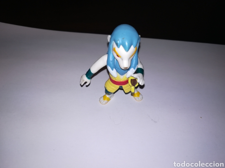 Figuras de goma y PVC: FIGURA PVC INVIZIMALS - Foto 1