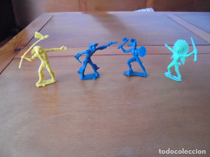 Figuras de Borracha e PVC: LOTE DE INDIOS Y VAQUEROS. TODO LO DE LA FOTO