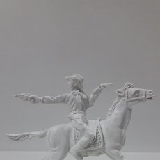 Figuras de Goma y PVC: VAQUERO - COWBOY A CABALLO . REALIZADO EN PLASTICO MONOCOLOR. Lote 172451572