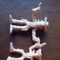 Figuras de Goma y PVC: MUÑECO DE PVC LUCKY LUKE LAZO DALTON PISTOLA. Lote 47751286