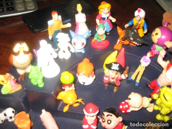 Figuras de goma y PVC: EXPOSITOR CON 40 MINI FIGURAS- - Foto 3