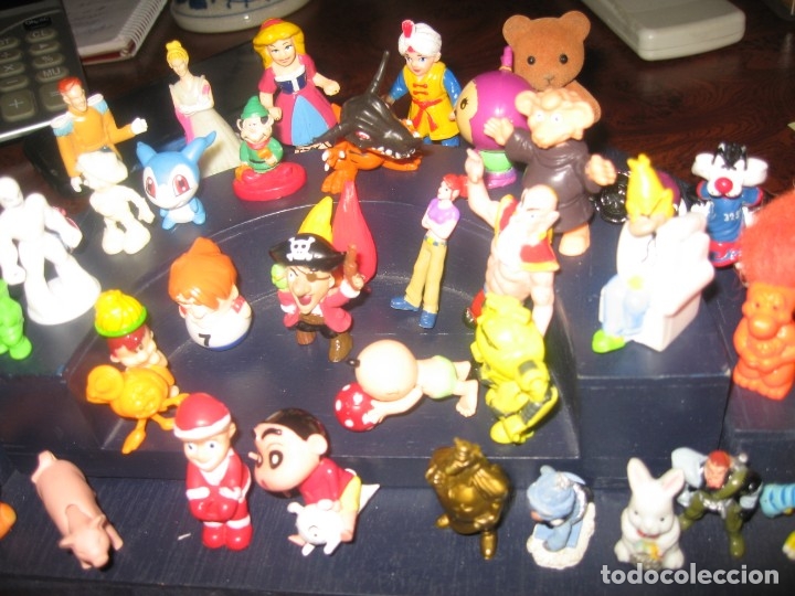 Figuras de goma y PVC: EXPOSITOR CON 40 MINI FIGURAS- - Foto 4