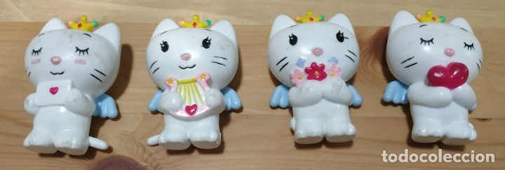 Figuras de Goma y PVC: LOTE DE 4 FIGURAS DE GATOS , GATITOS , ESTILO HELLO KITTY
