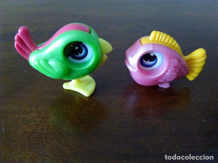 Figuras de goma Kinder: Pez y Lorito Lupa. - Foto 1