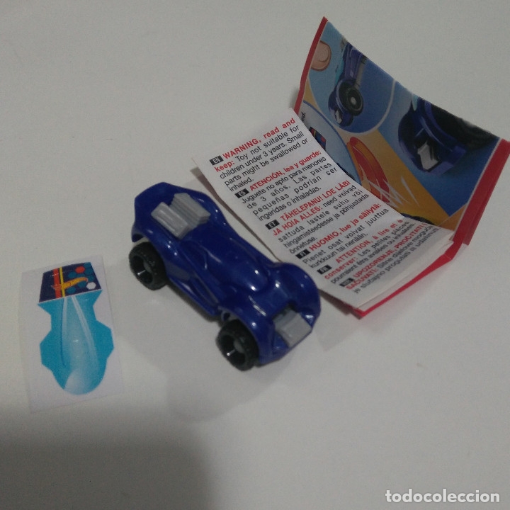 Kinder Figures: KINDER EN COCHE HOT WHEELS 2019 MATTEL WHELS MINIATURA CARRERA BPZ PEGATINAS
