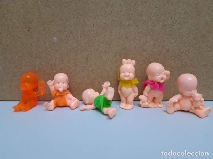 muñecos de bebés