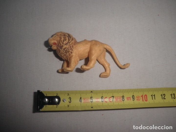 Figuras de goma y PVC: LEON JECSAN O PECH - Foto 2