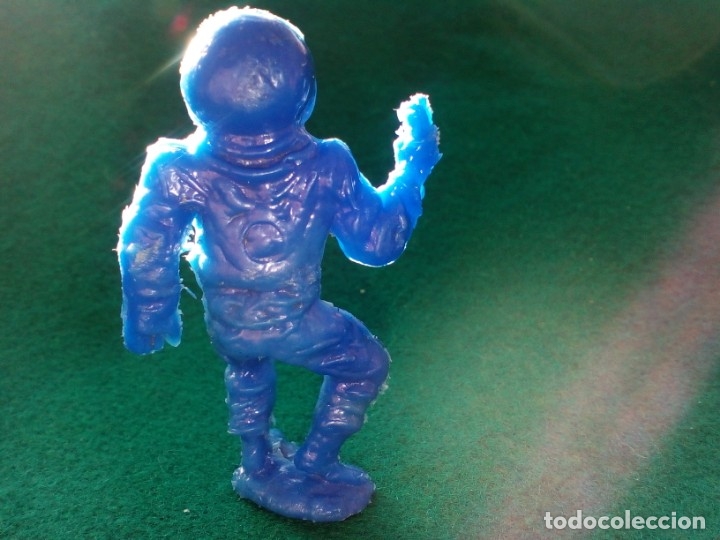 Figuras de goma y PVC: REIGON - ASTRONAUTA - Foto 3