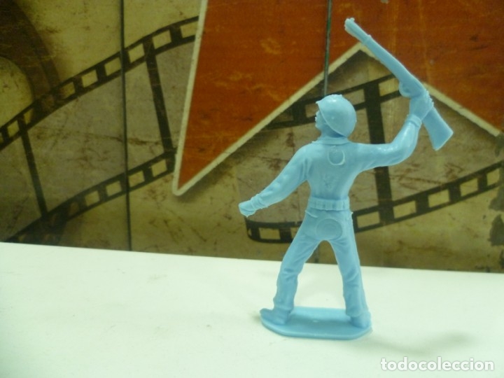Figuras de goma y PVC: Soldado monocolor americano de Comansi - Foto 2