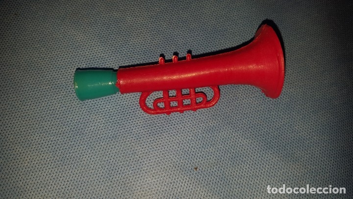 Figuras de goma y PVC: TROMMPETA KIOSKO - Foto 1