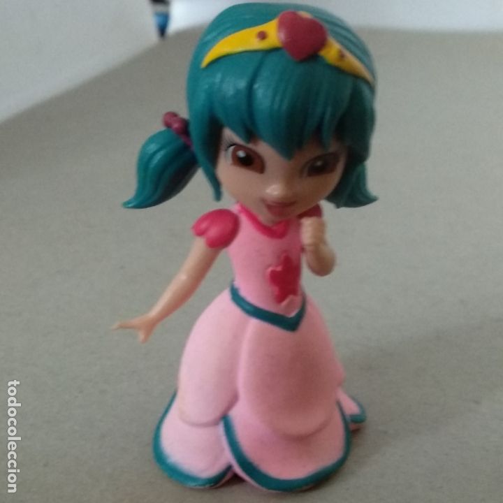 Figuras de goma y PVC: figura Magiki - Foto 1