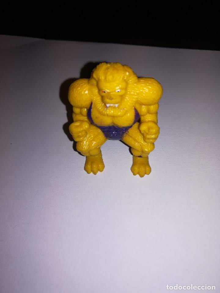 Figuras de Borracha e PVC: FIGURA DE PVC 1995 MONSTER IN MY POCKET