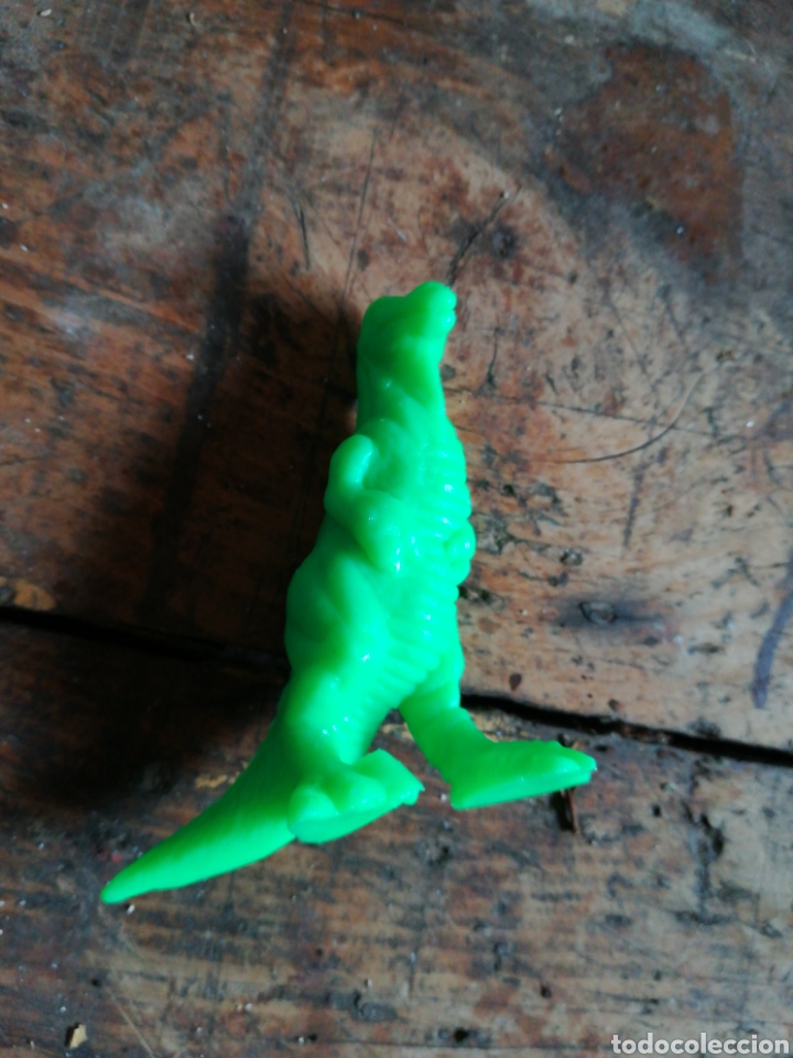 Figuras de goma y PVC: 2 dinosaurios de la marca Yolanda - Foto 3