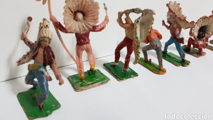 Figuras de goma y PVC: LOTE DE 8 INDIOS PECH, A&Ntilde;OS 70 - Foto 7