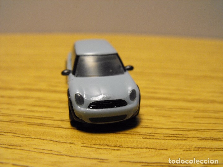 Figuras de goma Kinder: Mini BMW.  KINDER - Foto 2