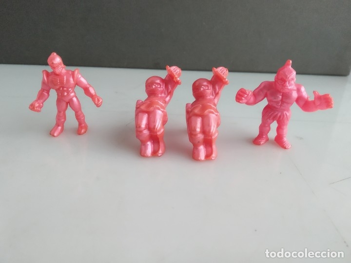 Figuras de goma y PVC: ANTIGUO MU&Ntilde;EQUITO DUNKIN  LOTE DE 4 - Foto 1