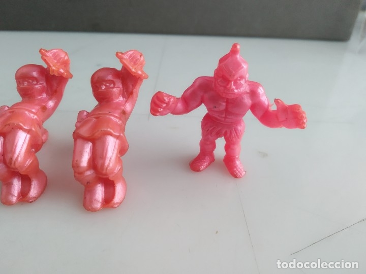 Figuras de goma y PVC: ANTIGUO MU&Ntilde;EQUITO DUNKIN  LOTE DE 4 - Foto 3