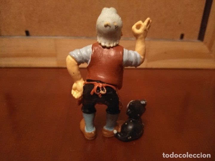 Figuras de goma y PVC: Figura de pl&aacute;stico Jepeto - Foto 3