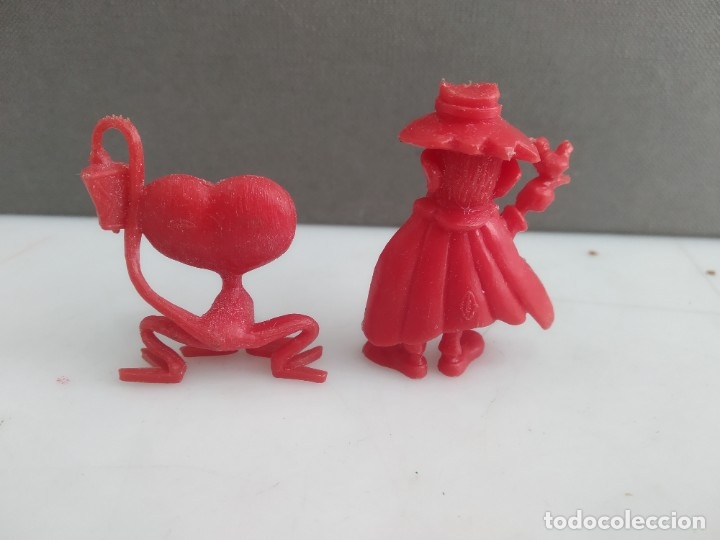 Figuras de goma y PVC: DOS FIGURAS DUNKIN - Foto 2