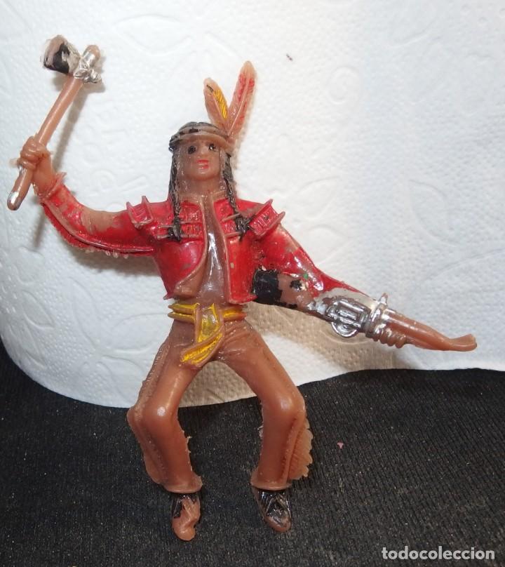 Figuras de goma y PVC: INDIO CON HACHA,COMANSI,A&Ntilde;OS 70 - Foto 1