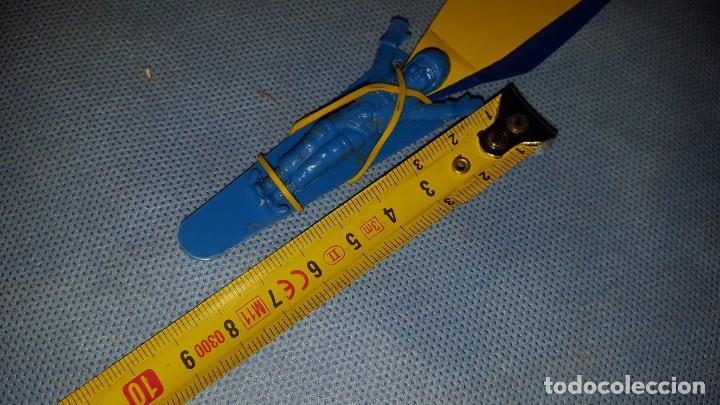 Figuras de goma y PVC: PARACAIDISTA - Foto 2