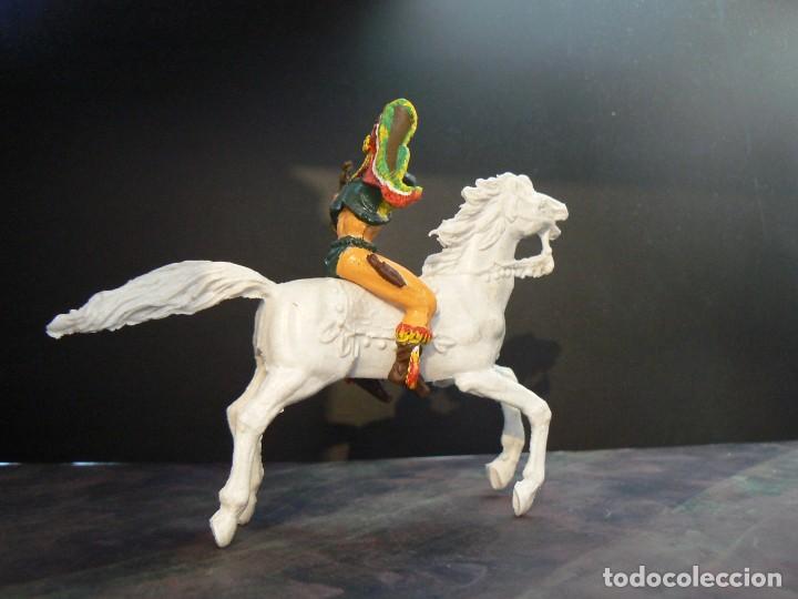Figuras de goma y PVC: INDIO A CABALLO DE REIGON - Foto 4
