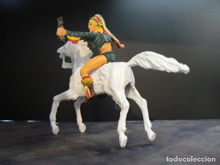 Figuras de goma y PVC: INDIO A CABALLO DE REIGON - Foto 5
