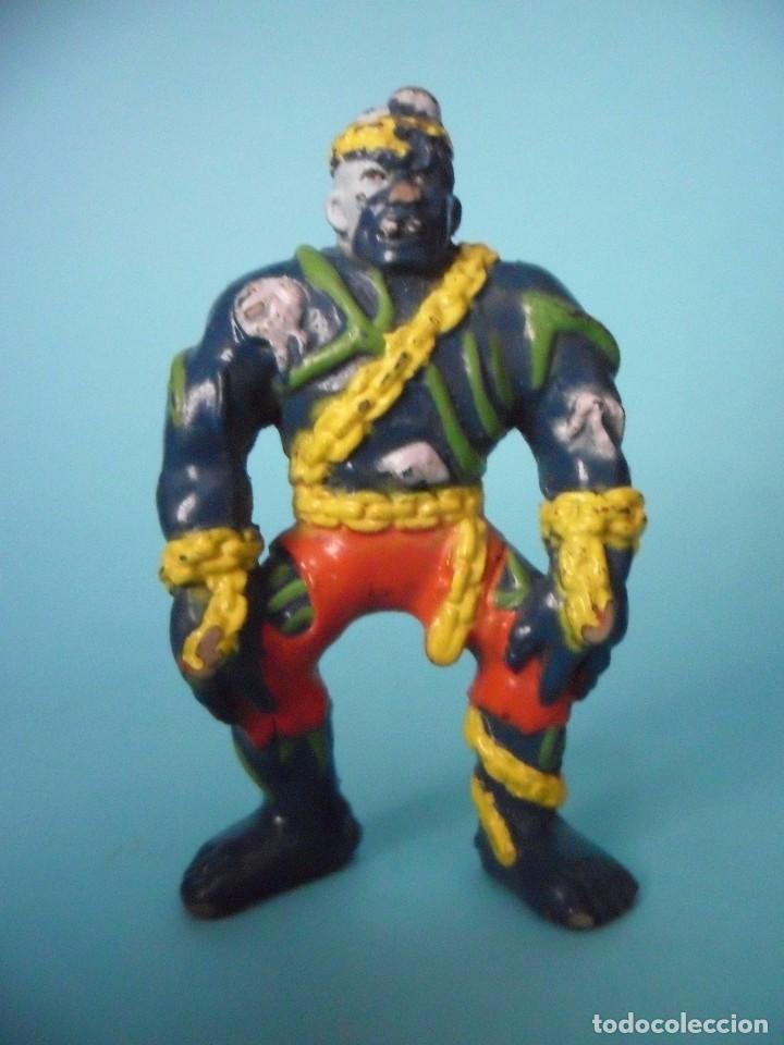 Figuras de goma y PVC: ZOMBIE PVC MONSTER SUNGOLD - Foto 1