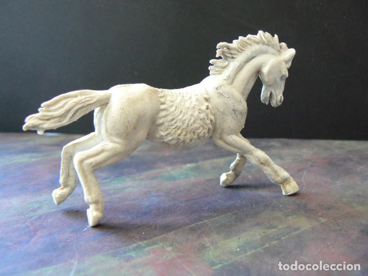 Figuras de goma y PVC: CABALLO INDIO DE JECSAN - Foto 2