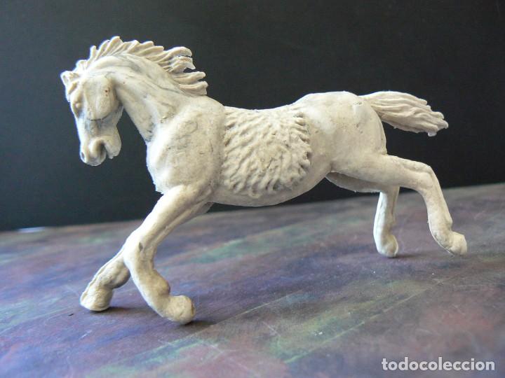 Figuras de goma y PVC: CABALLO INDIO DE JECSAN - Foto 3