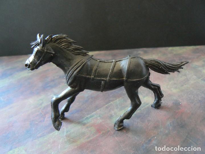 Figuras de goma y PVC: CABALLO DE CARRETA DE JECSAN - Foto 1